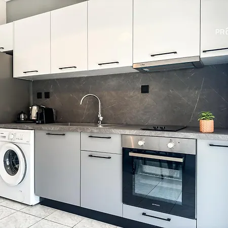 Seaside Deluxe #propertly شقة *