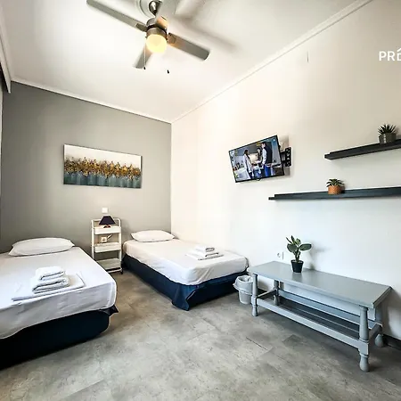 Seaside Deluxe #propertly Nea Plagia