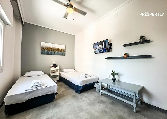 Seaside Deluxe #propertly Nea Plagia