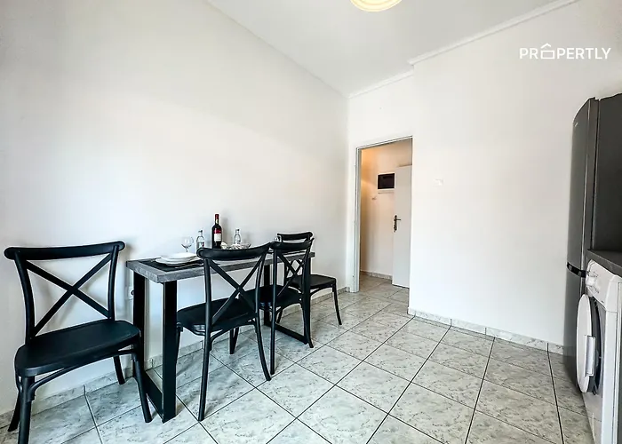 Seaside Deluxe #propertly Apartment Nea Plagia