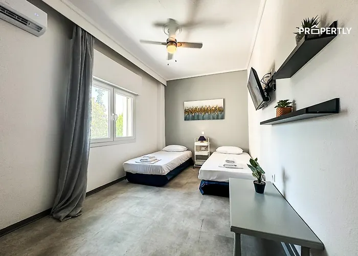 Apartment Seaside Deluxe #propertly Nea Plagia
