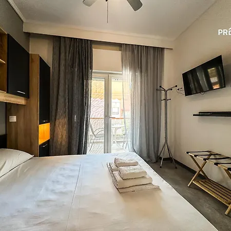 Seaside Deluxe #propertly Nea Plagia